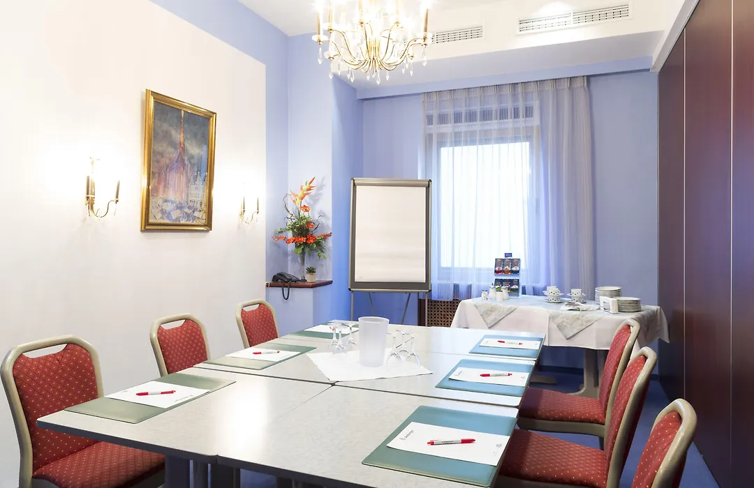TOP Hotel Amberger-1