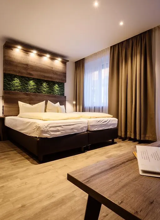 Hotel Alter Kranen-1
