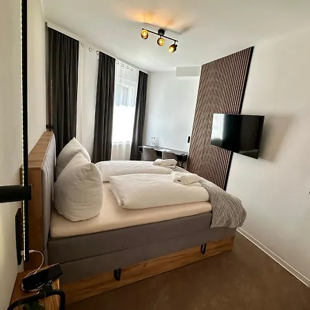 Hotel Emilia-3
